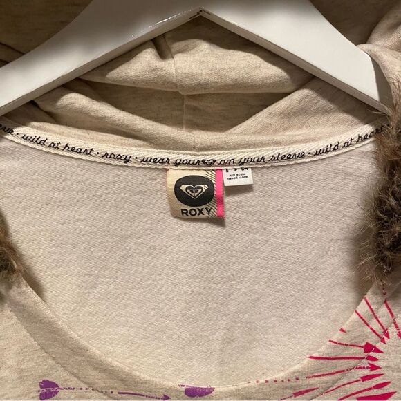 Roxy Sweatshirt Pullover faux fur hood Size Small beachy surfer casual winter - Picture 3 of 8